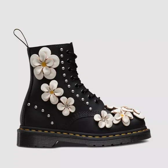 Dr. Martens Women's 1460 Pascal LIMITED EDITION 3D Flowers US 7 RARE & Unique!! - Picture 3 of 12
